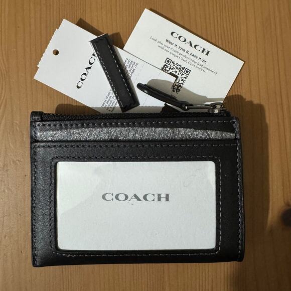 Coach Black Floral Wallet - Picture 5 of 10